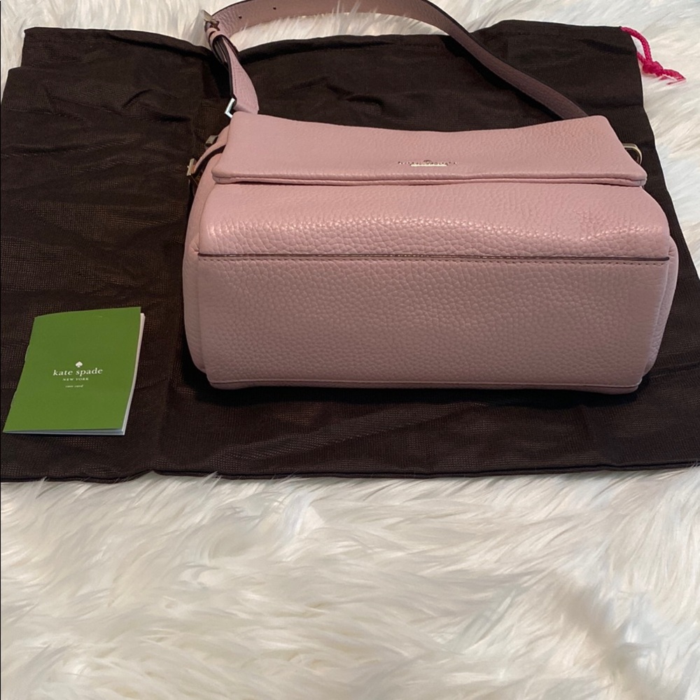 Kate Spade Pink Crossbody Bag with Adjustable Strap - Picture 4 of 4